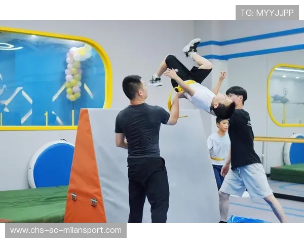 青少年体育营开营：提高运动兴趣与技能，青少年体能训练营